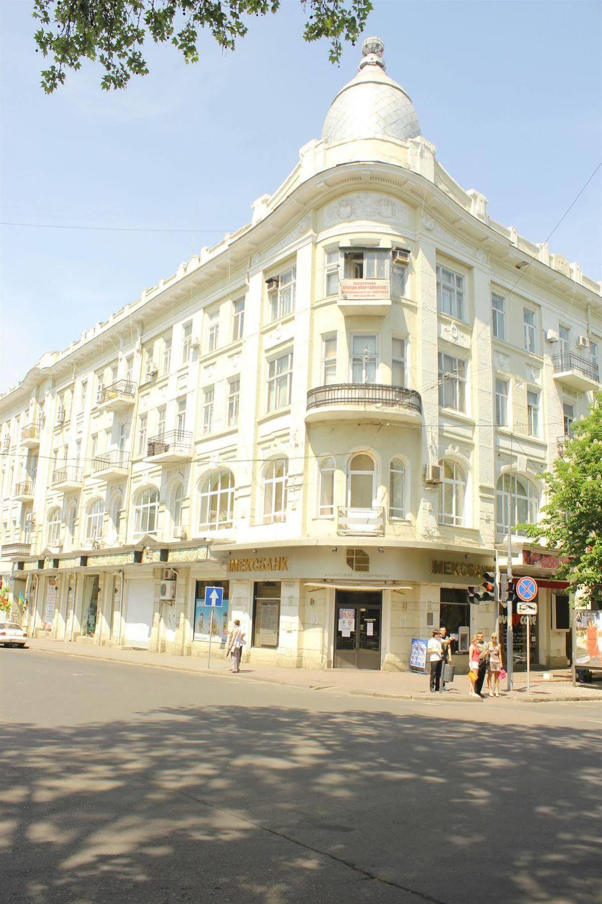 Darkmen Hotel Odessa Odesa Exterior foto